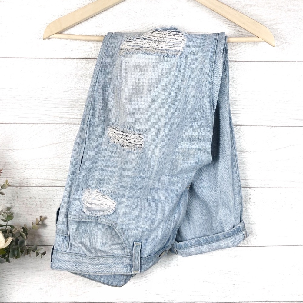 HIDDEN JEANS Light Wash Distressed Blue Jeans